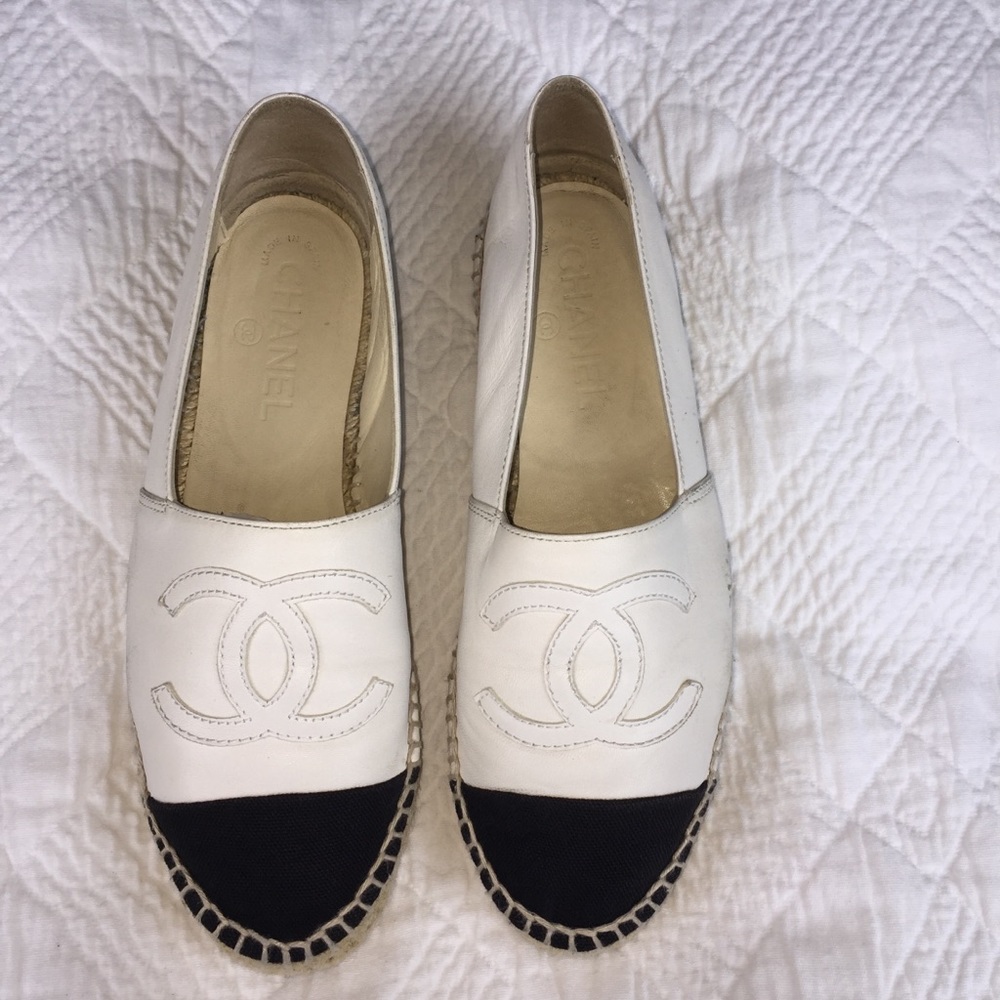 CHANEL Espadrilles